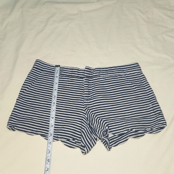 Women's Club Monaco Shorts 2 - Picture 6 of 7